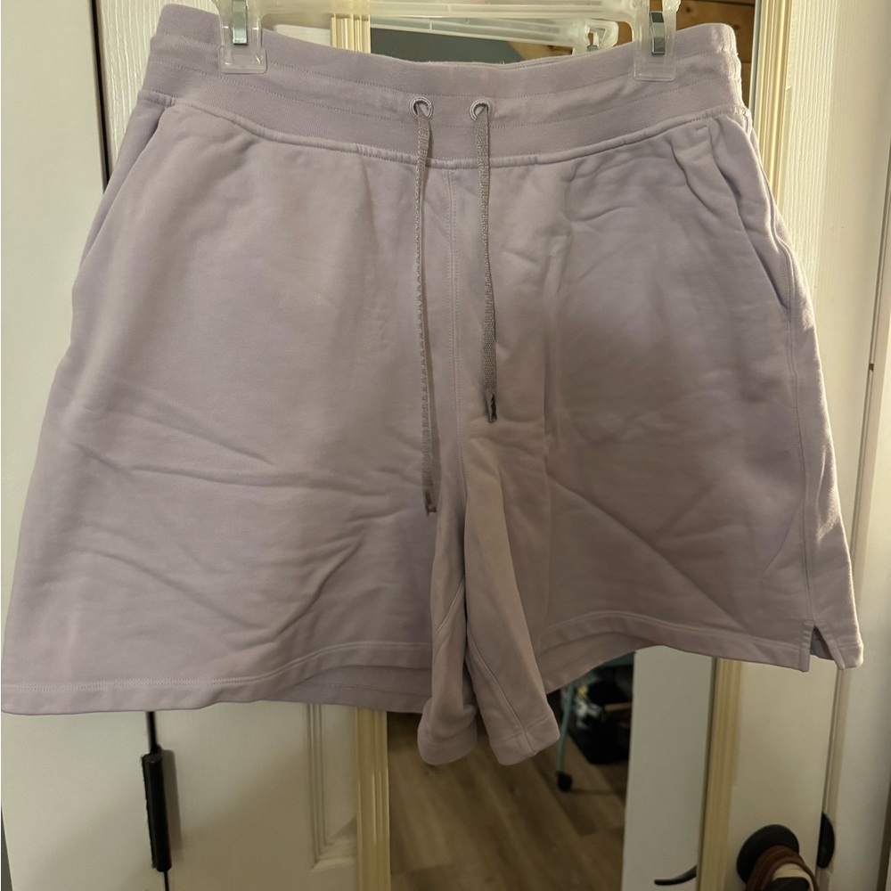 Lululemon Athletica Light Purple Women's Athletic Shorts